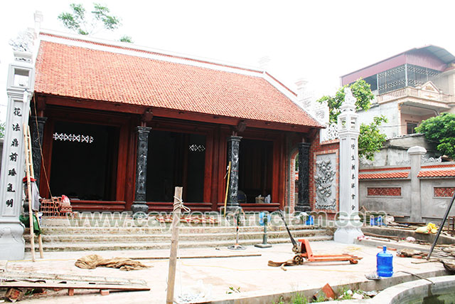 Trồng cây xanh tại nhà cổ Thường Tín Hà Nội